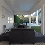 Villa 4 Rooms, Swiming Pool Pink