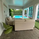 4 Rooms, Swiming Pool Pink * 파멜라