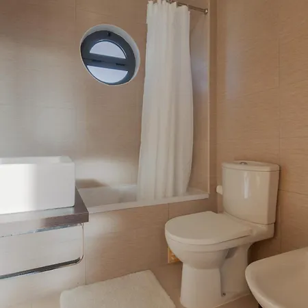 4 Rooms, Swiming Pool Pink Palmela