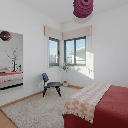 4 Rooms, Swiming Pool Pink * Palmela