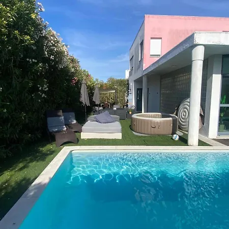 4 Rooms, Swiming Pool Pink * Palmela